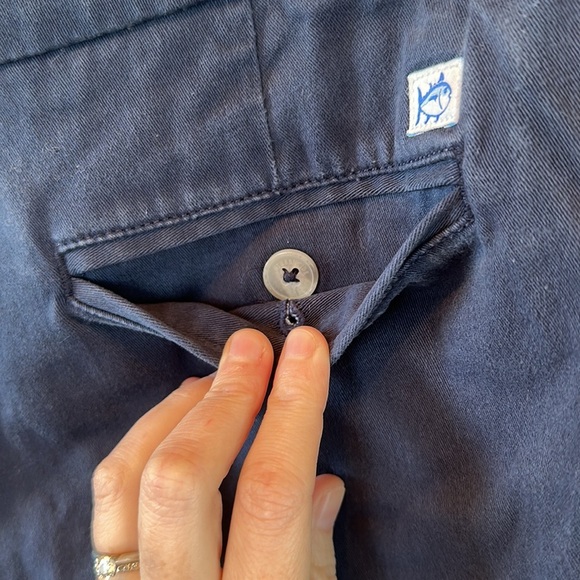 Southern Tide Leah Shorts - Picture 5 of 7